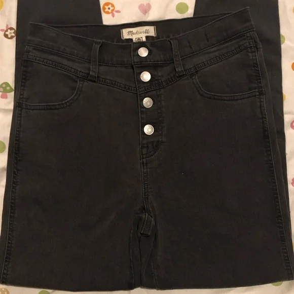 Madewell 10" High-Rise Yoke Detail Button Front Roadtripper Jeans - Picture 4 of 15